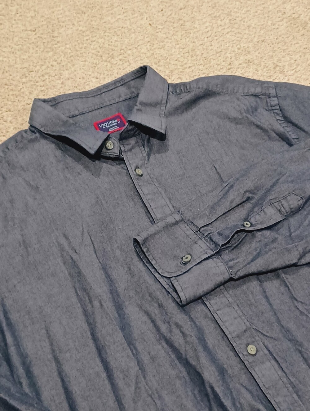 UNTUCKit Casual Button-Down Charcaol Chambray Shirt - Long Sleeved Size 2XL
